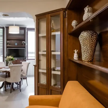 Residenza Neapolis ナポリ